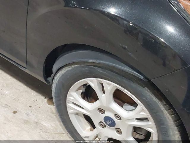 3FADP4BJ0EM174123 Ford FIESTA SE