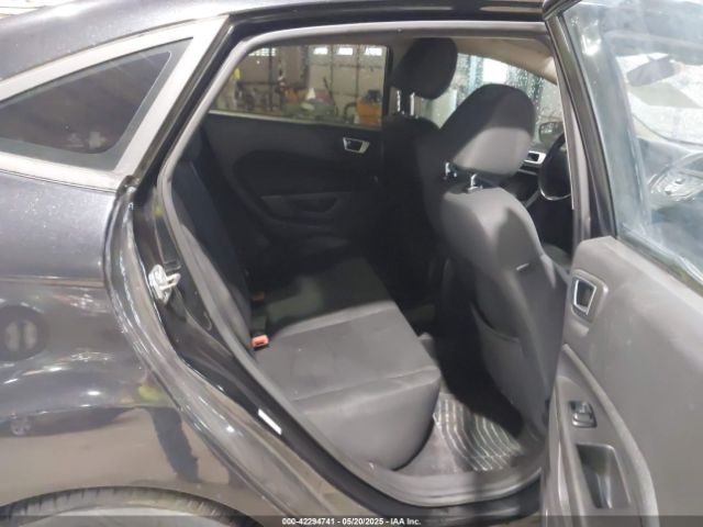 3FADP4BJ0EM174123 Ford FIESTA SE