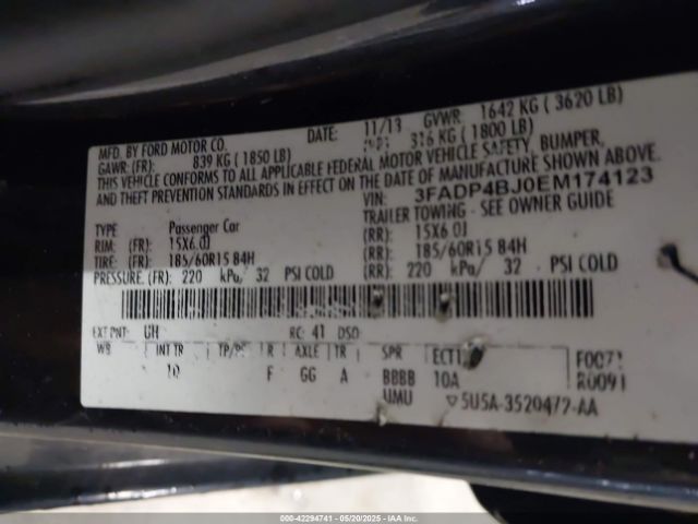 3FADP4BJ0EM174123 Ford FIESTA SE