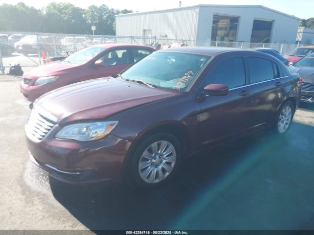 1C3CCBAB4EN209899 Chrysler 200 LX