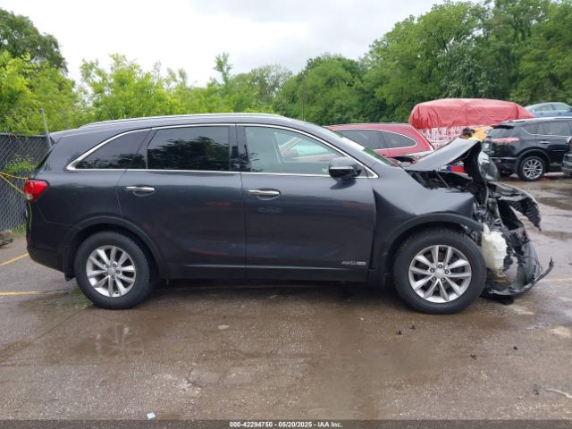 5XYPGDA52HG291151 KIA Sorento 3.3l Lx