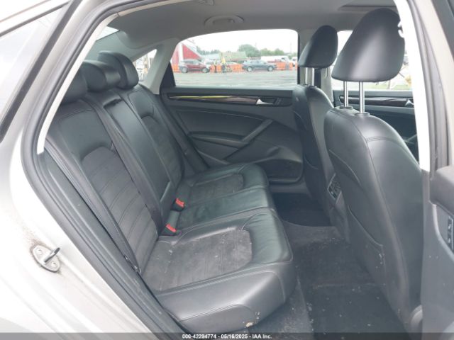 1VWCN7A31EC036329 Volkswagen Passat 2.0l Tdi Sel Premium