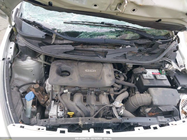 KIA gamma 2016 KNADM4A35G6584695 Image 10
