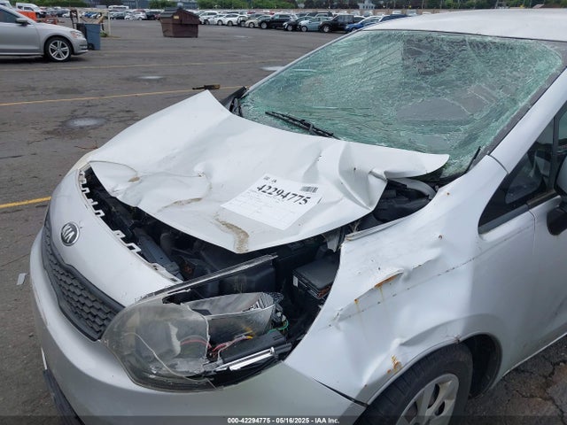 KIA gamma 2016 KNADM4A35G6584695 Image 12