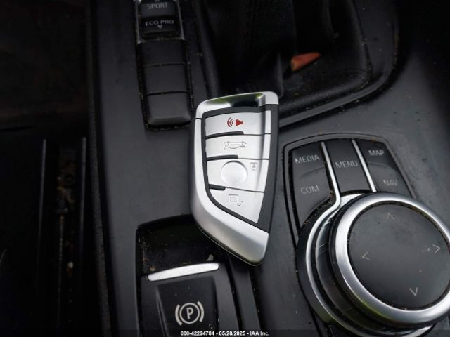 WBXHU7C30J5L07651 BMW X1 Sdrive28i