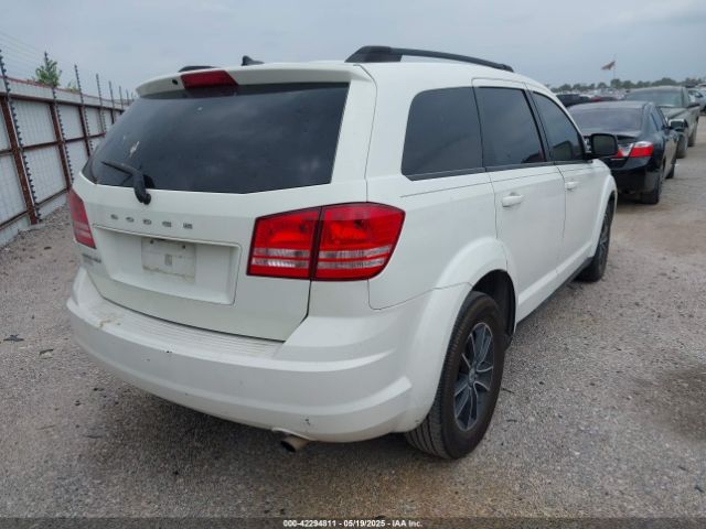 3C4PDCAB6JT386142 Dodge JOURNEY SE