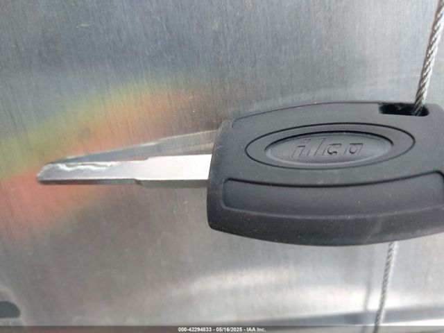 1FMCU0GX2GUA03405 Ford ESCAPE SE