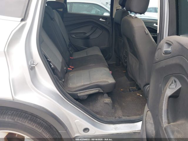 1FMCU0GX2GUA03405 Ford ESCAPE SE