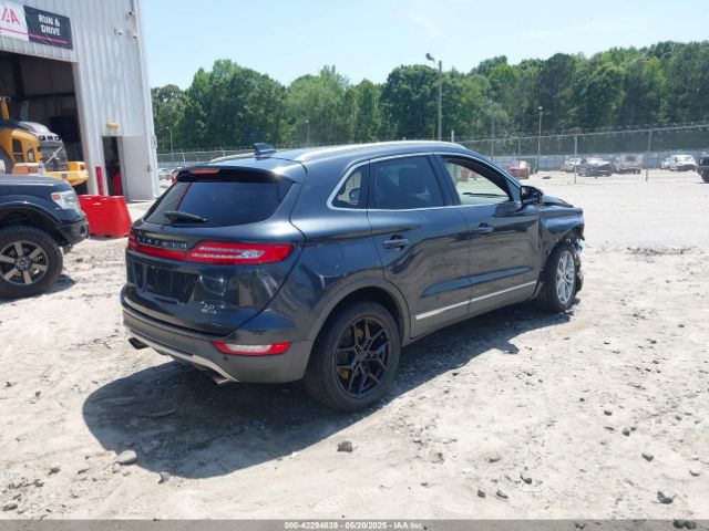5LMCJ1A95FUJ18259 Lincoln MKC