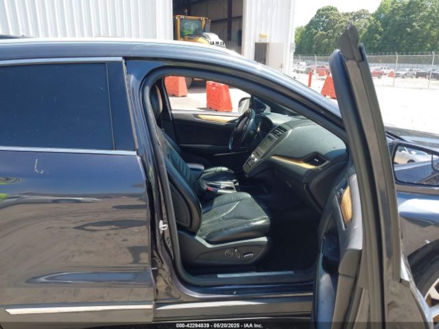 5LMCJ1A95FUJ18259 Lincoln MKC
