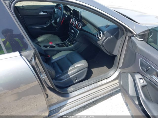 WDDSJ4EB4EN105230 Mercedes-Benz CLA 250