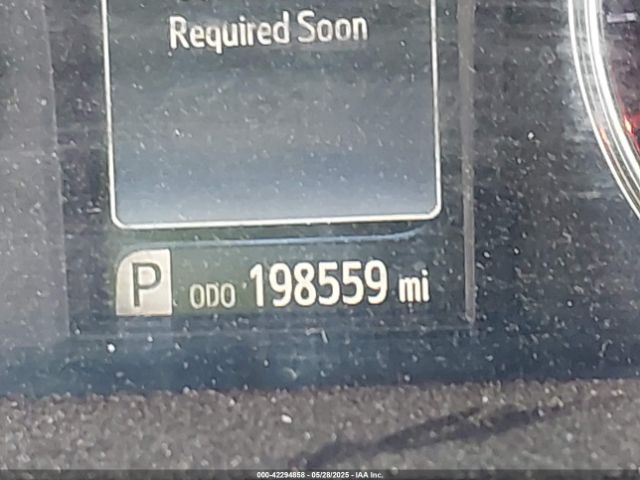 4T1BF1FK8GU211712 Toyota CAMRY SE