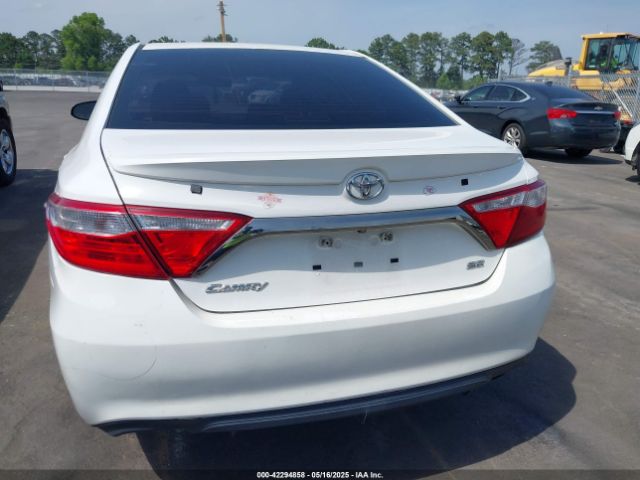 4T1BF1FK8GU211712 Toyota CAMRY SE
