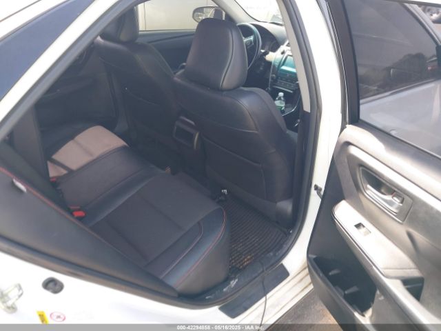4T1BF1FK8GU211712 Toyota CAMRY SE