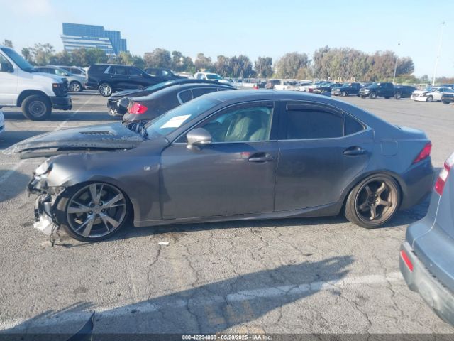 JTHBA1D22G5013965 Lexus IS 200T