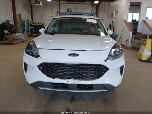 1FMCU9G60LUB80380 Ford ESCAPE SE