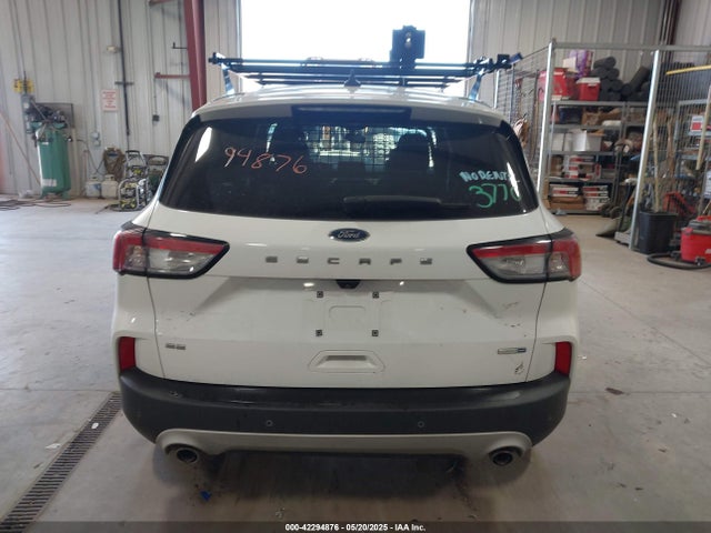 1FMCU9G60LUB80380 Ford ESCAPE SE
