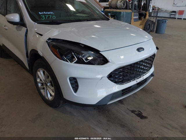 1FMCU9G60LUB80380 Ford ESCAPE SE