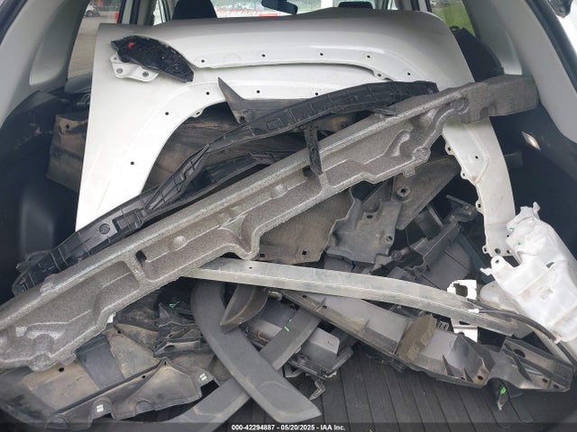 4T3RWRFV1RU133016 Toyota Rav4 Hybrid Xle