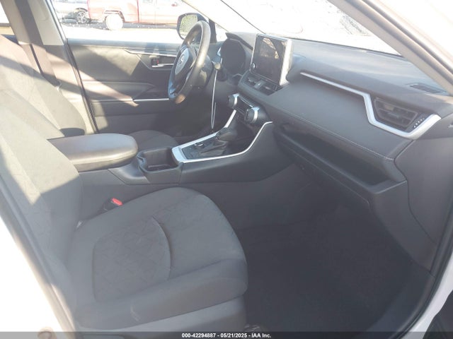 4T3RWRFV1RU133016 Toyota Rav4 Hybrid Xle