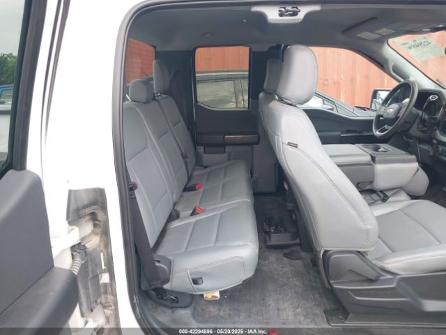 1FTEX1C8XNKE02547 Ford F-150 Xl