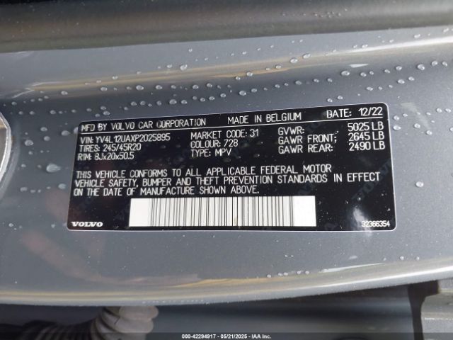 2023 VOLVO XC40 YV4L12UAXP2025895 Photo 8