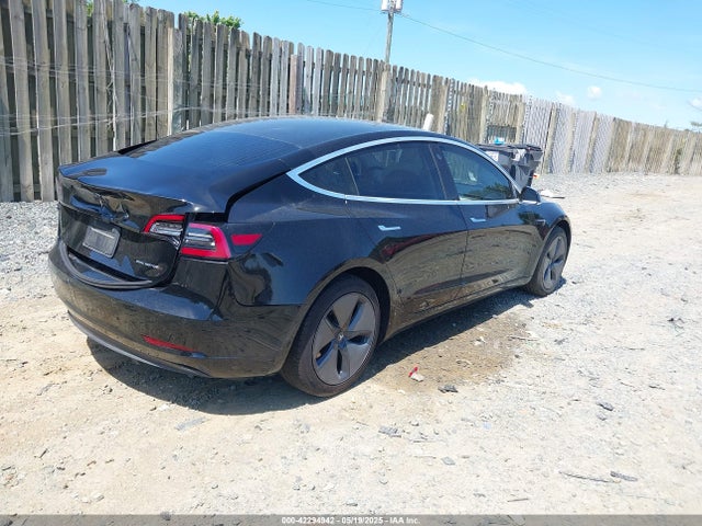 2020 TESLA MODEL 3 5YJ3E1EBXLF667792 Photo 3