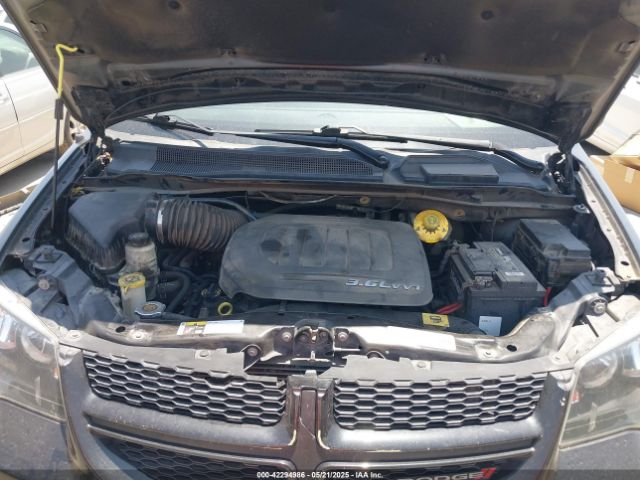 2C4RDGBG9JR153174 Dodge Grand Caravan Se Plus