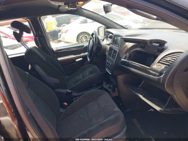 2C4RDGBG9JR153174 Dodge Grand Caravan Se Plus