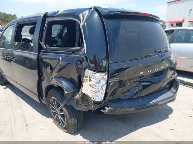 2C4RDGBG9JR153174 Dodge Grand Caravan Se Plus