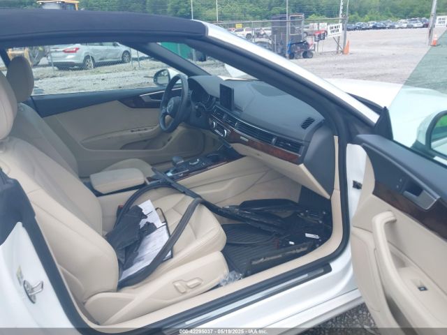 WAUWNGF5XJN004422 Audi A5 2.0t Premium