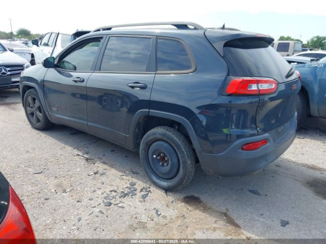 2016 JEEP CHEROKEE 1C4PJLCB2GW346441 Photo 2