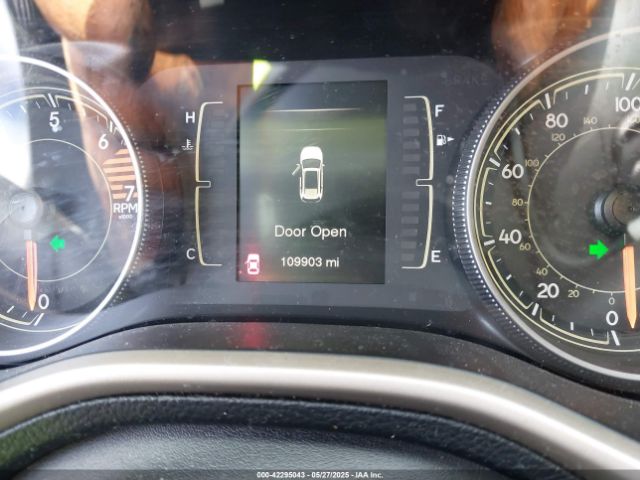 2016 JEEP CHEROKEE 1C4PJLCB2GW346441 Photo 6