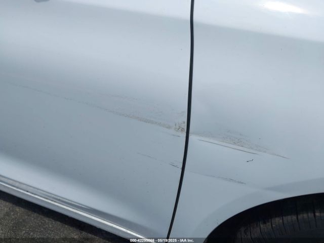 1C3CCCBB8FN585947 Chrysler 200 S