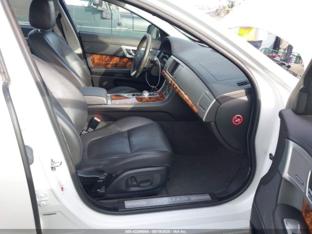 SAJWA0FS0FPU75231 Jaguar Xf 2.0t Premium
