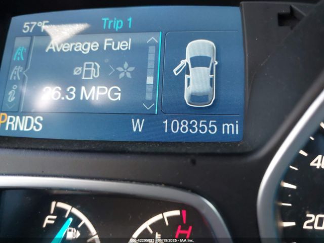 1FMCU9GX3FUC64724 Ford ESCAPE SE