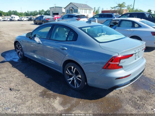 2024 VOLVO S60 7JRL12FL5RG287493 Photo 2