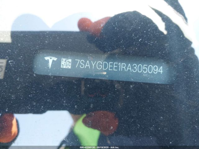 7SAYGDEE1RA305094 Tesla 2024