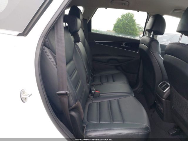 5XYPHDA12HG278345 KIA Sorento 2.0t Ex