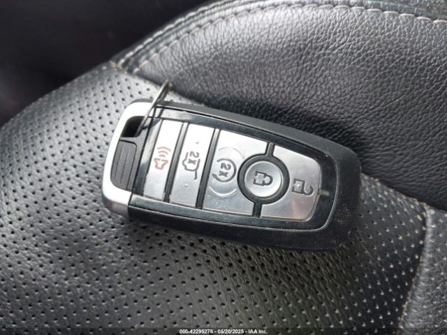 2020 FORD ESCAPE 1FMCU9J99LUB28104 Photo 10