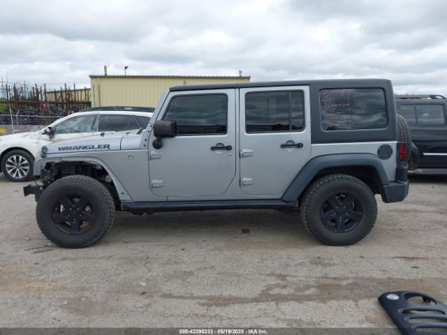 1C4BJWDG0GL142311 Jeep Wrangler Unlimited Sport