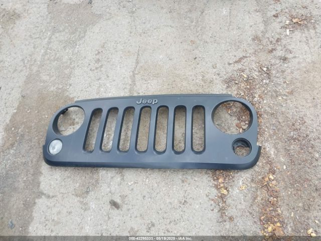 1C4BJWDG0GL142311 Jeep Wrangler Unlimited Sport