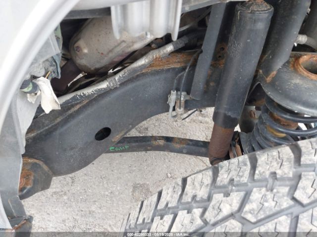 1C4BJWDG0GL142311 Jeep Wrangler Unlimited Sport
