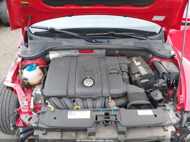 3VWHP7AT3EM617989 Volkswagen Beetle 2.5l