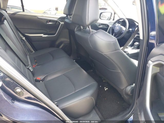 2T3A1RFV4RW411614 Toyota Rav4 Xle Premium