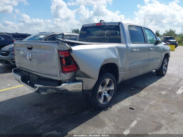 1C6RREJT4RN220879 RAM 1500 Laramie  4x2 5'7 Box
