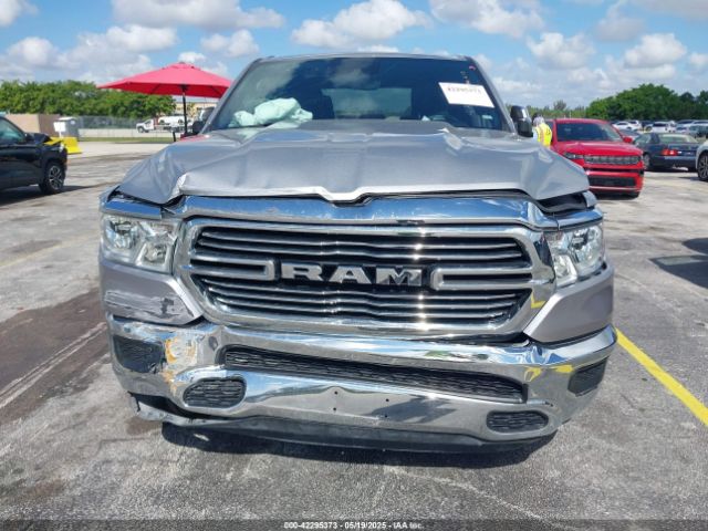 1C6RREJT4RN220879 RAM 1500 Laramie  4x2 5'7 Box