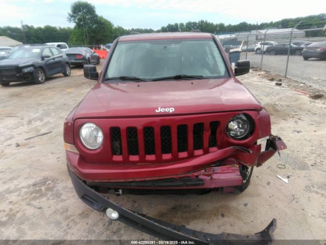1C4NJPBB4HD120690 Jeep Patriot Sport Fwd