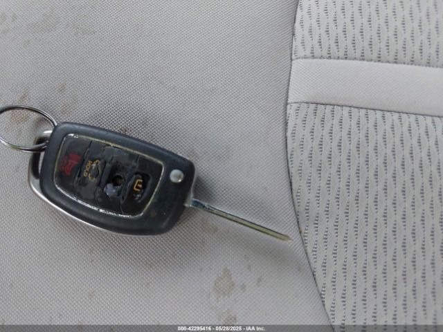 5NPE24AF5FH074973 Hyundai SONATA SE