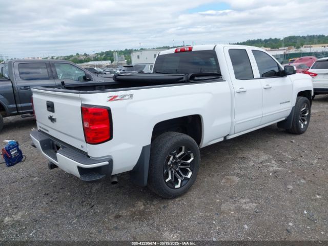 2017 CHEVROLET SILVERADO 1500 1GCVKREC4HZ314068 Photo 3